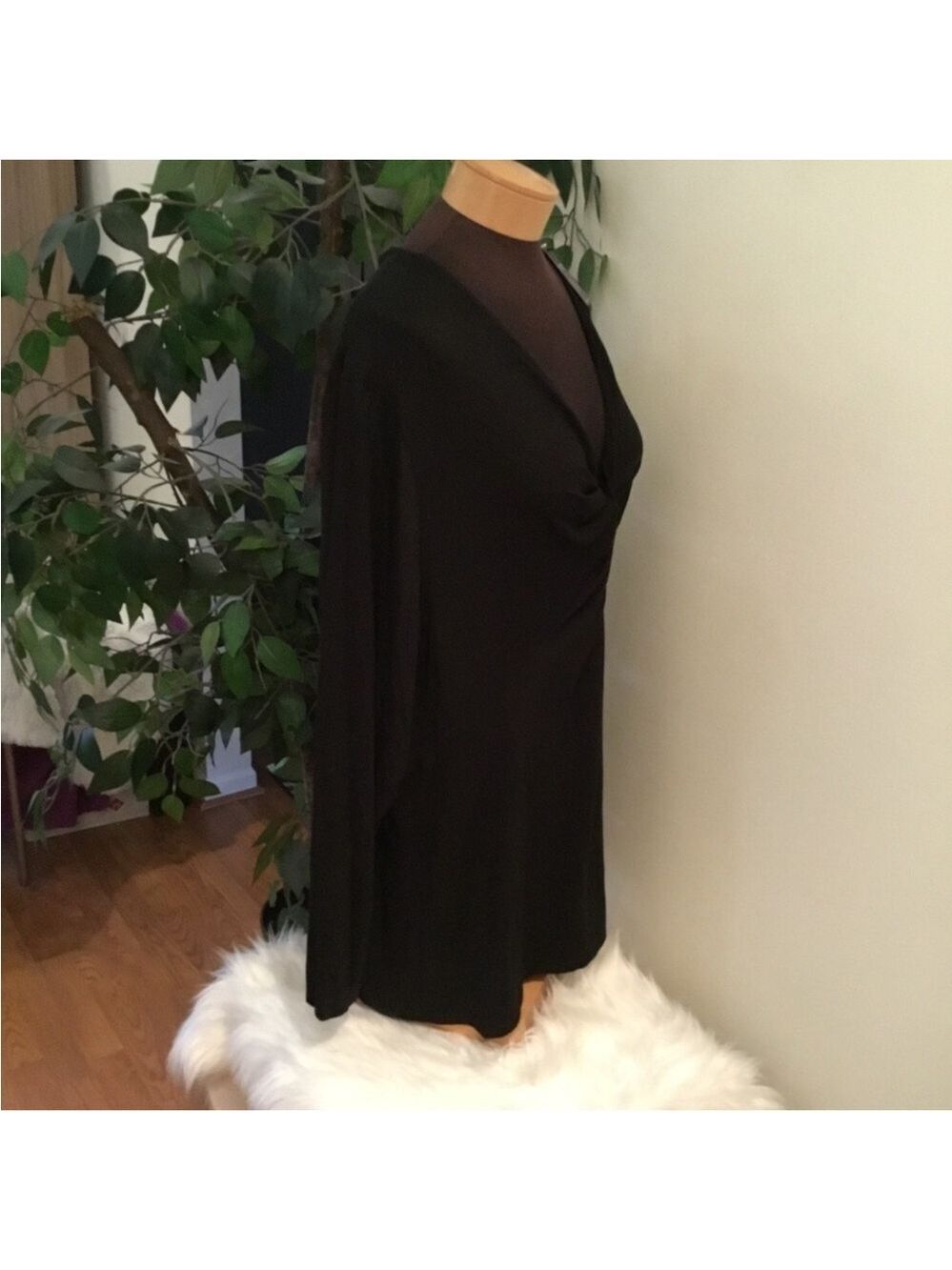 LANE Bryant Illusion Collection Woman’s  size 30/32 black long sleeve tee - Picture 8 of 12